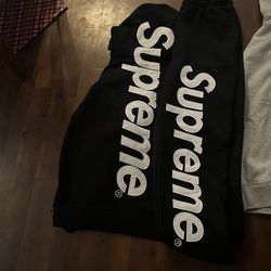 Supreme Sets