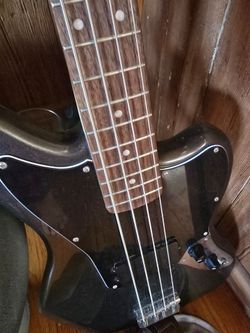 Fender Squier Affinity Jaguar Bass H – Charcoal Frost Metallic