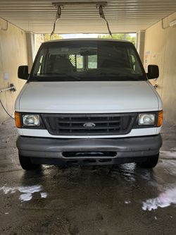 2007 Ford E-250