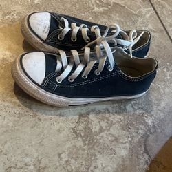 Boys Converse 