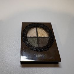Visee Quad Eyeshadow Plate