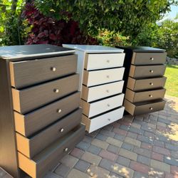 Black Chest Five Drawer Dresser Chest New!! 