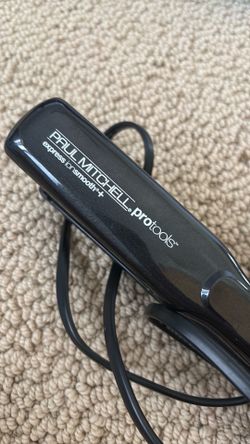 Paul Mitchell protools  flat iron