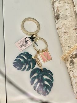 Leaf Keychain
