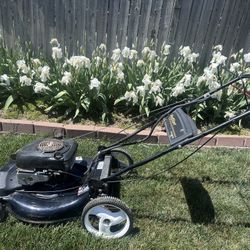 Craftsman Self Propelled lawnmower 