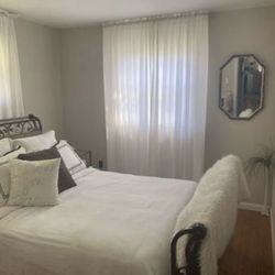 Queen Bed Set With 2 Matching New Nightstands 