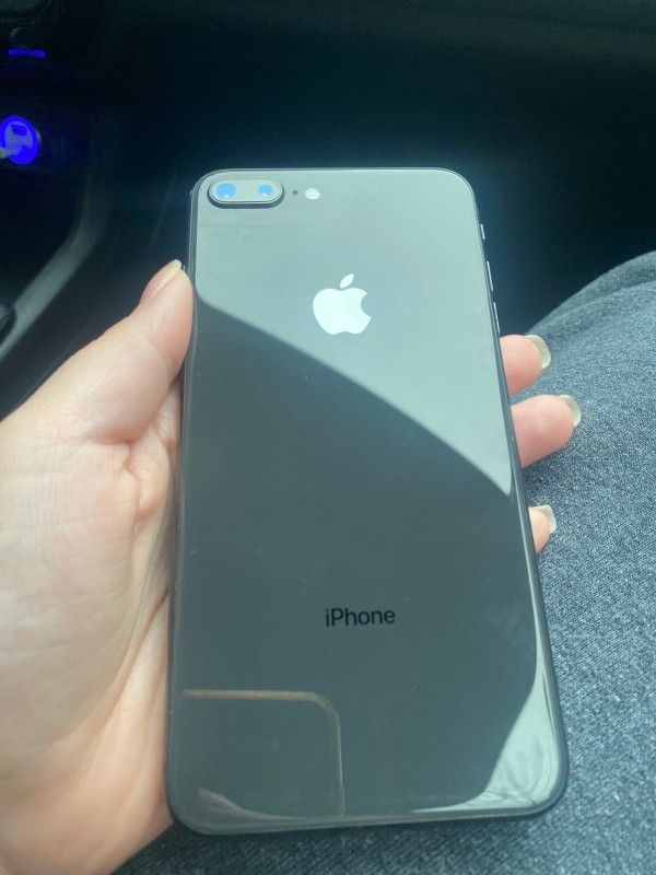 iPhone 8 Plus 64Gb Unlocked Wonderful Condition like new
