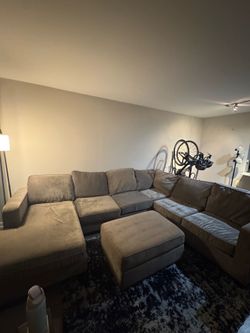 Sectional Sofa with Chaise and Ottoman