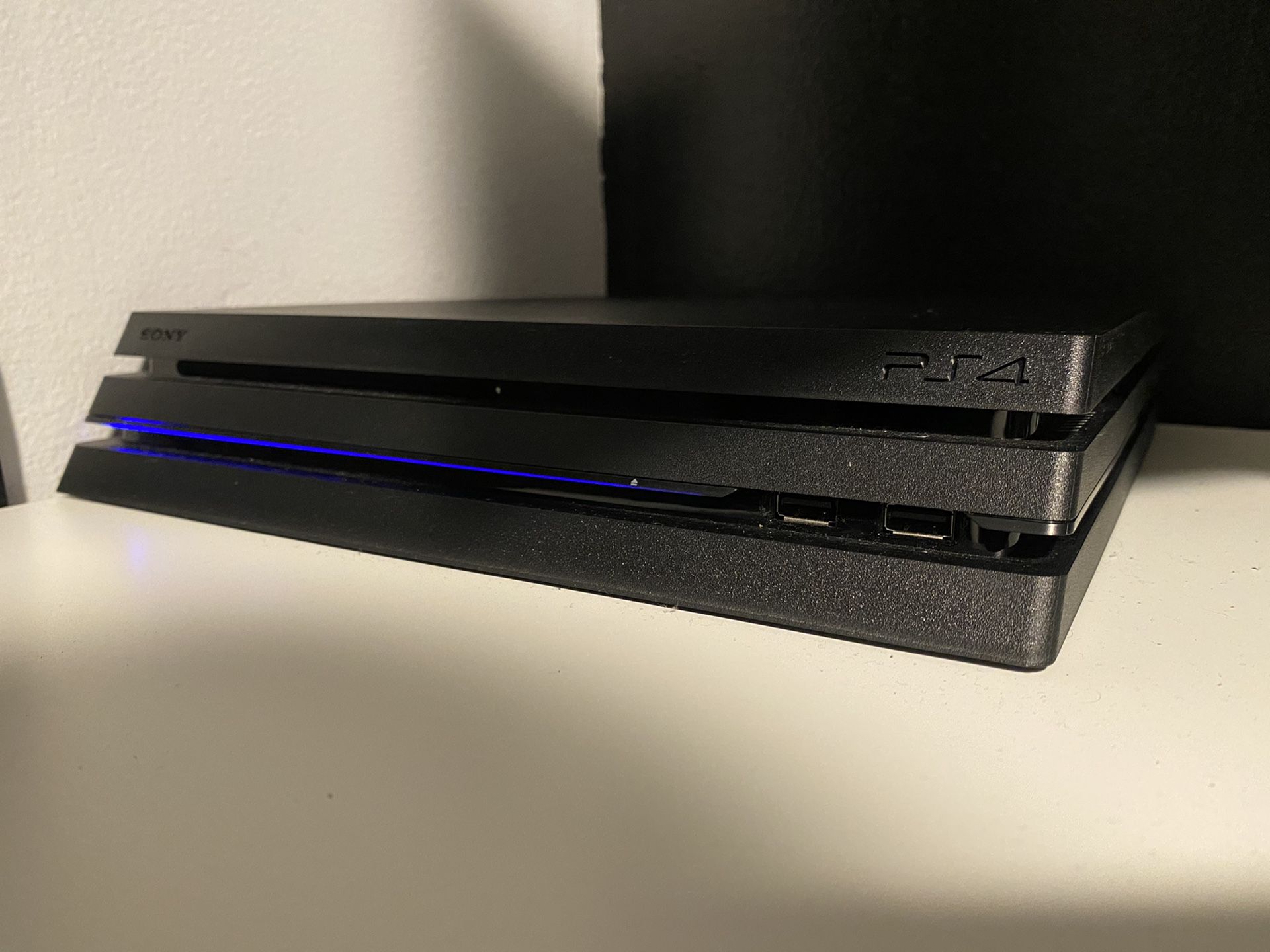 PS4 (NEW) with monitor