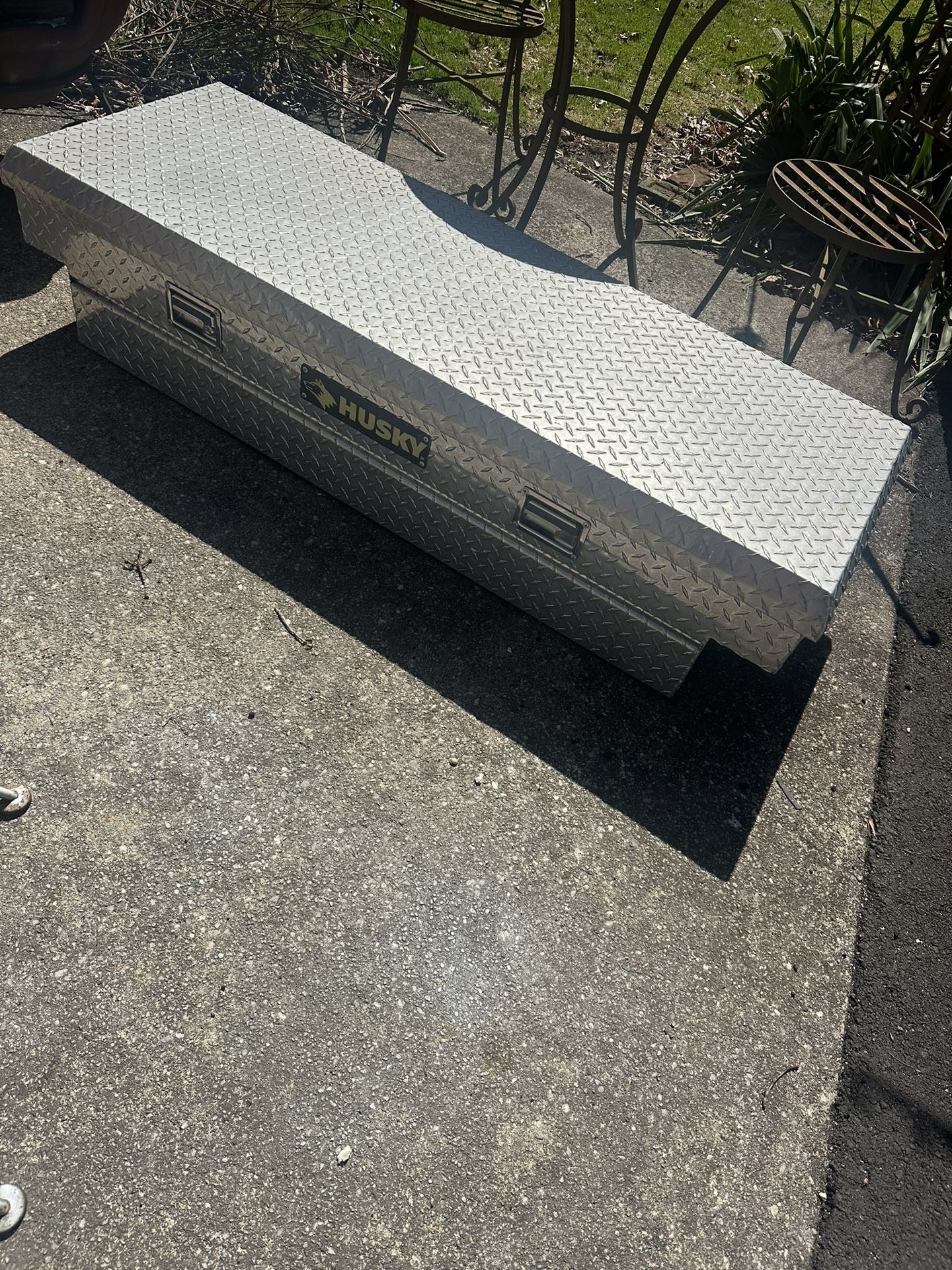 Steel toolbox bedliner came out of a Ford Ranger
