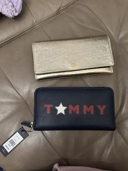 Tommy Hilfiger Wallet - Gold