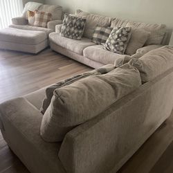 Sofa Sets 