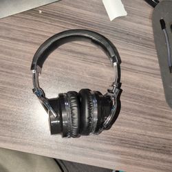Noise Canceling Headphones