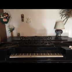 Antique Piano