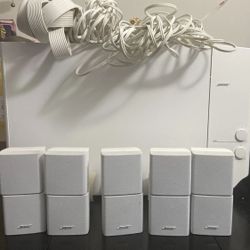 Bose Acoustimass 15 Series Home Theater Speaker System White 5 Speakers 