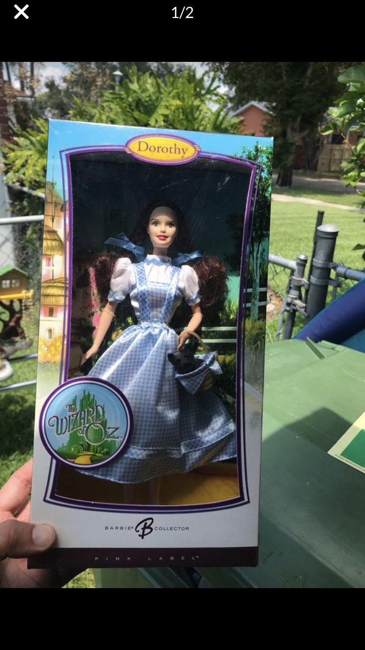 Barbie Dorothy collector