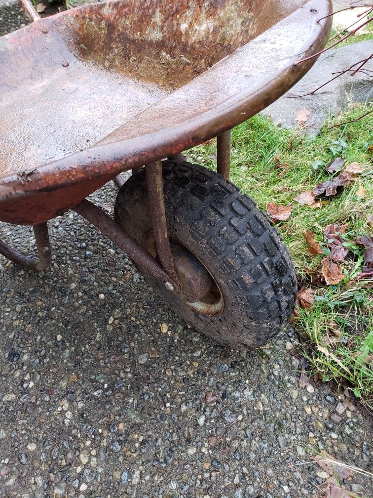 Vintage True Value Wheelbarrow for Sale in WA OfferUp