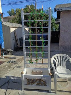 Garden decorations