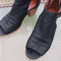 Lucky Brand Heels. Size 7.5. 