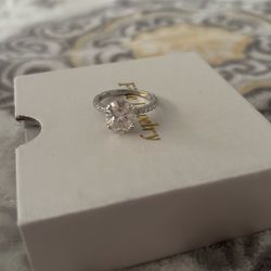 Sterling  Silver Oval Cut Moissanite Ring Size 6