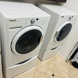 Whrilpool Washer And Dryer With Pedestal 