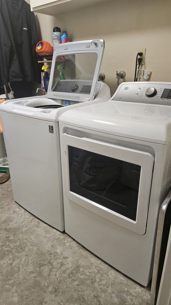 GE Washer & Gas Dryer