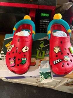 Crocs x South Park Cartman Classic Clogs new size 9mw11