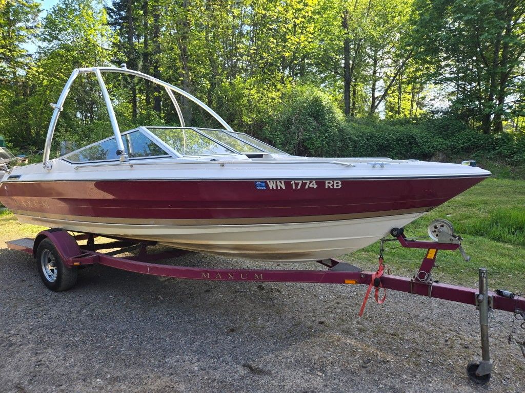 21ft MAXUM