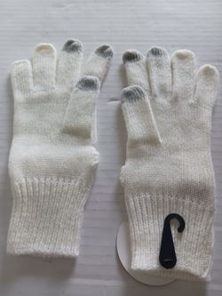 Faded Glory - Hat (Beret), Infinity Scarf & Gloves ( Touch screen Compatable - Ivory
