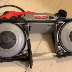 Milwaukee Deep Cut Band Saw 