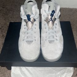 Jordan’s 6’s Female