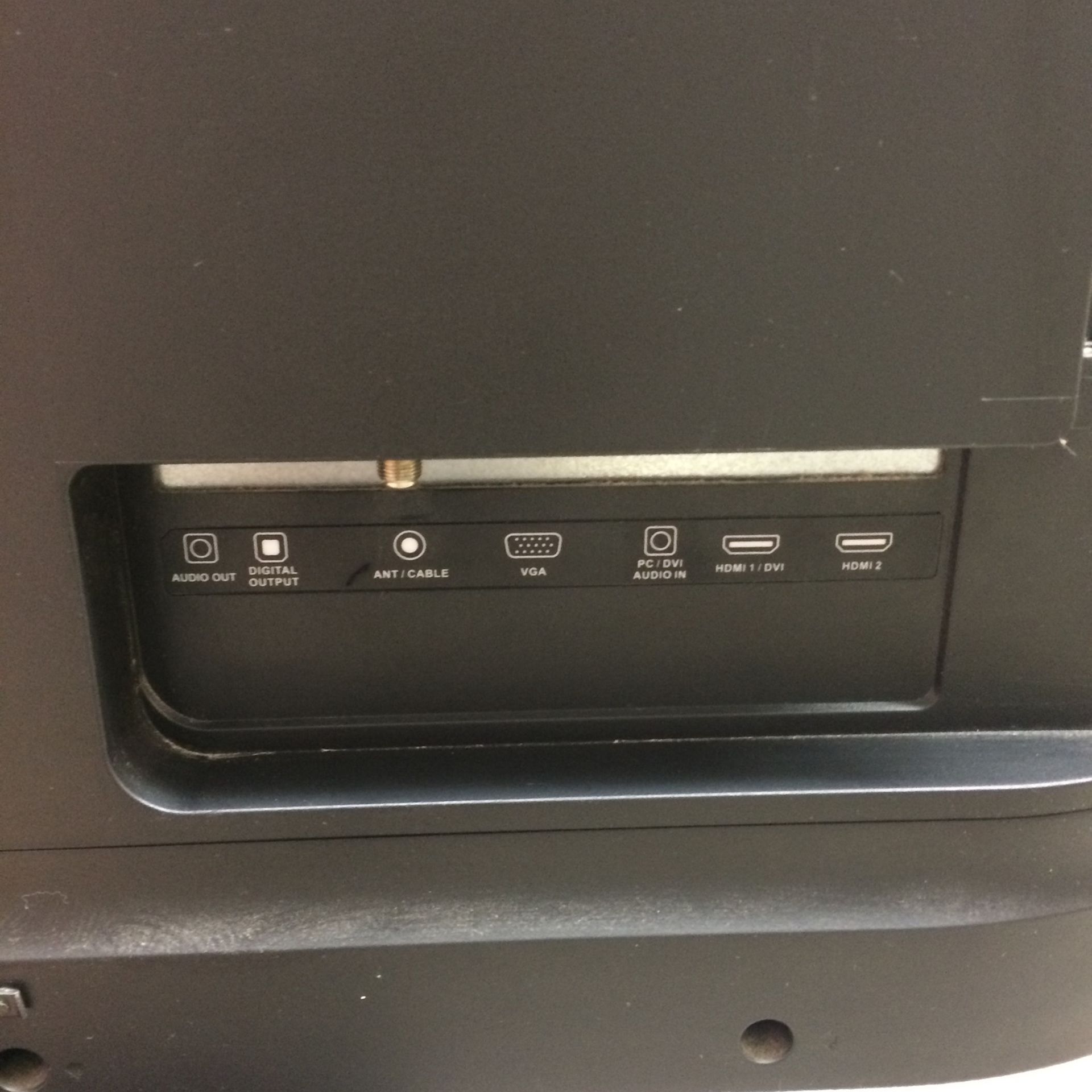 dynex 32” class led 720p 60hz hdtv