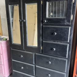 Ropero de madera 100% de pino entrego por el mismo precio en diferentes colores