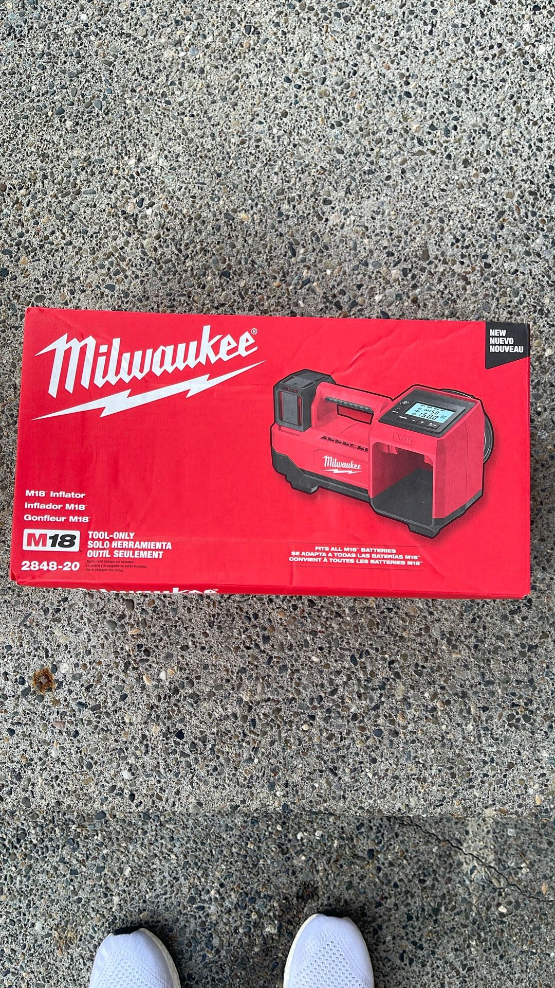 Milwaukee Inflator