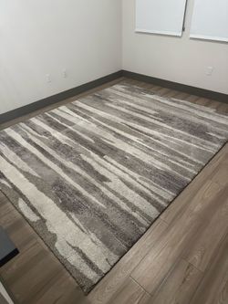 8x10 Bobs discount furniture rug