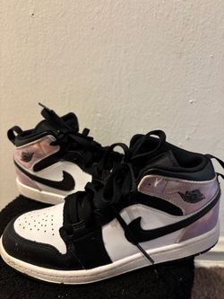 Girls Jordan Flights Size 3