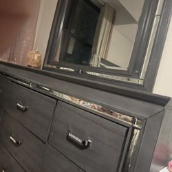 Grey Led Mirror And Dresser 
