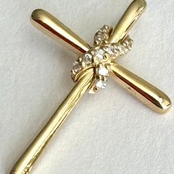 14K solid gold cross genuine diamond pendant
