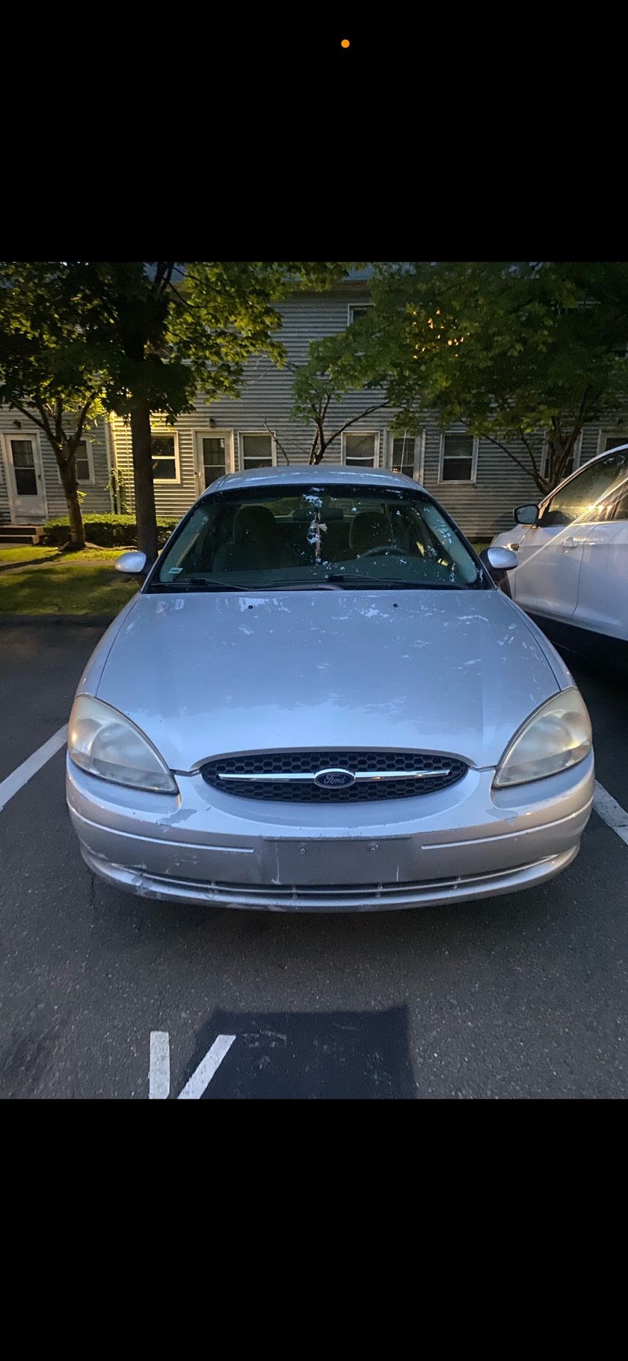 2001 Ford Taurus