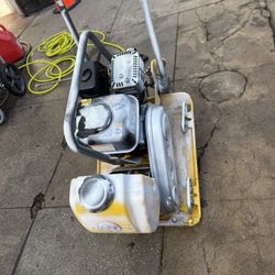 Wacker neuson plate compactor vp-1550 with sed condition previously from Home Depot tool rent https://offerup.com/redirect/?o=QXMuSXM= $1000firm
