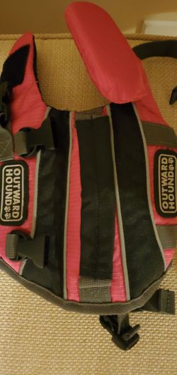 Outward hound dog life jacket XS