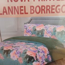 Queen Borrego 3pcs