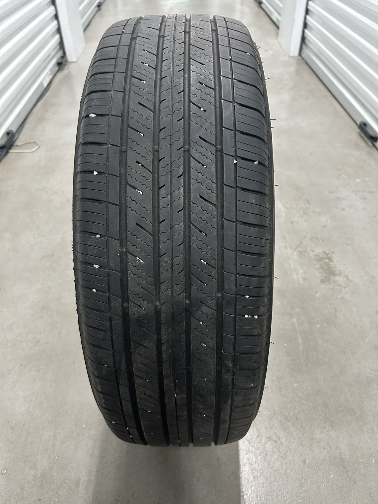 235/65R17 Bridgestone Alenza