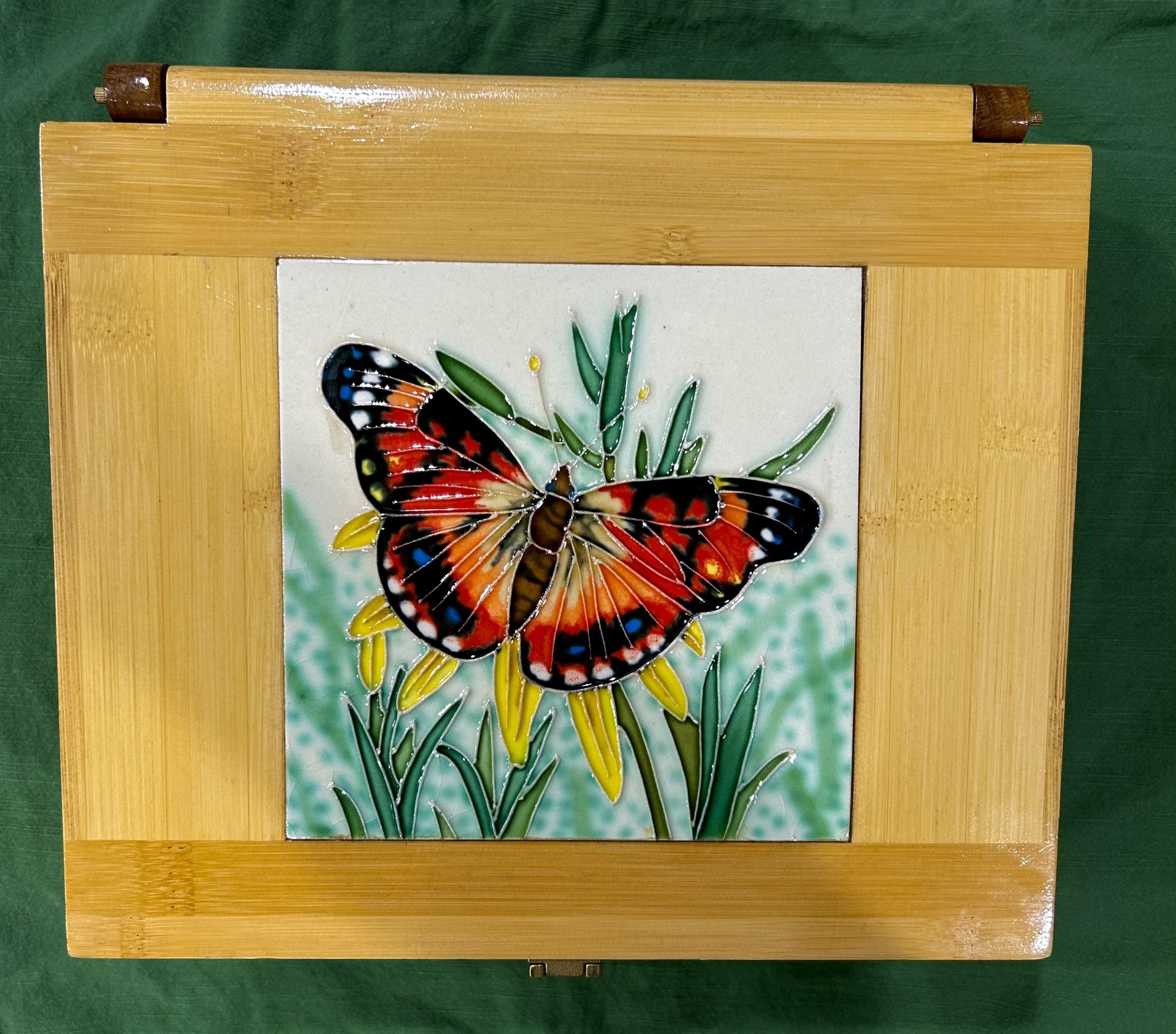 Beautiful Wood & Butterfly Tile Box