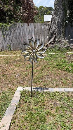 Garden home wind