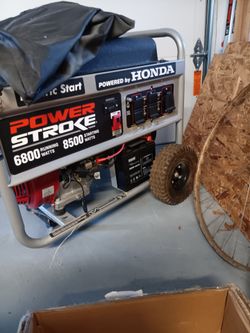 Honda 8500 Watts Generator. Only 22 Hours!