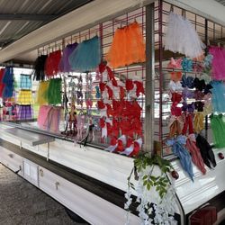Unique Bow-Tique Trailer Business