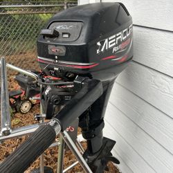 Mercury 9.9 Kicker Outboard