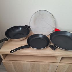 Frying Set: Ikea HEMLAGAD Frying Pans 13" and 9", Ikea MIDDAGSMAT 11" Wok, Splatter Guard