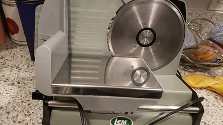 Lem cutter